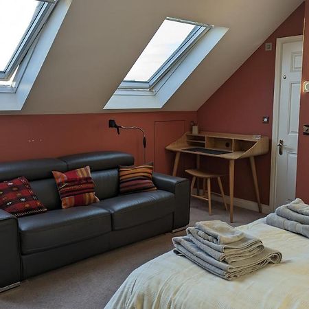 Elegant Relaxed Studio Bed & Breakfast Maynooth Exterior photo