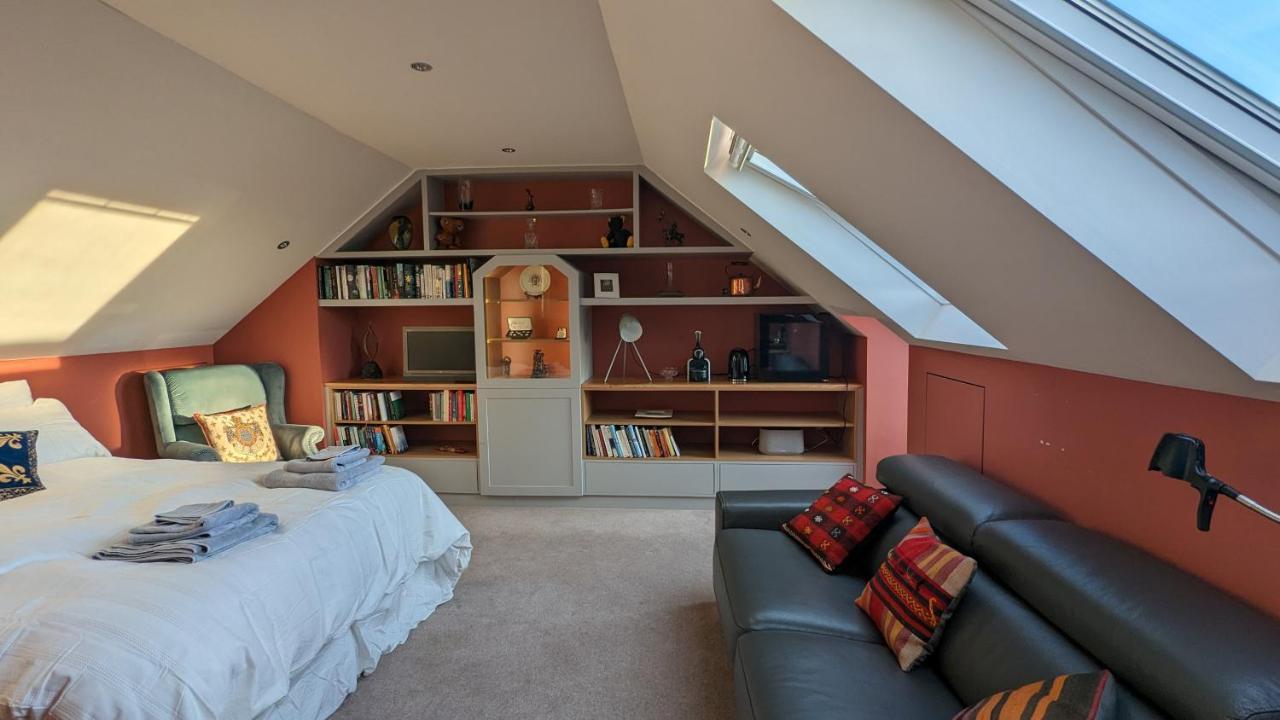 Elegant Relaxed Studio Bed & Breakfast Maynooth Exterior photo
